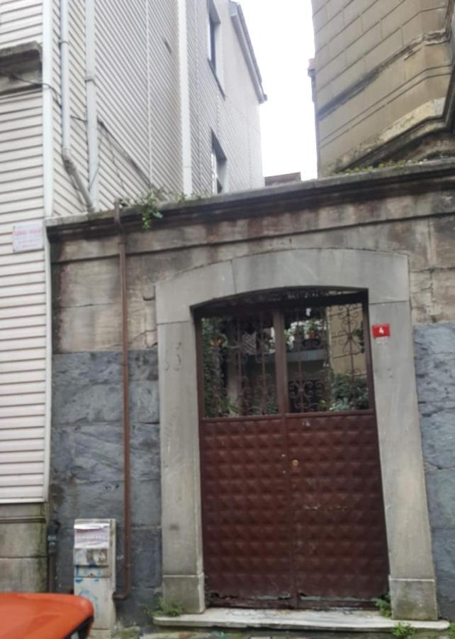 For Those Who Want To Be Close To Beyoglu Istiklal Street Apartment Istanbul Ngoại thất bức ảnh